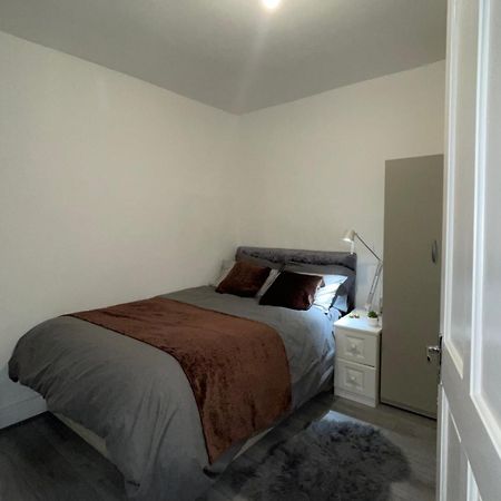 Cozy Rooms 25 Min Liverpool Street London Exterior photo